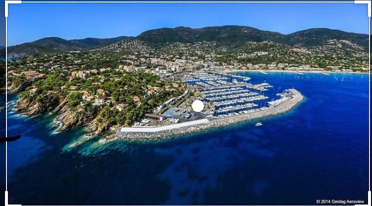 Apartment Cavalaire Sea View Cottage: Equipped for 4 with Pool, A/C, Wi-Fi & Bikes France