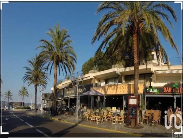 Apartment Cavalaire Sea View Cottage: Equipped for 4 with Pool, A/C, Wi-Fi & Bikes France