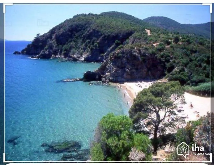 Cavalaire Sea View Cottage: Equipped for 4 with Pool, A/C, Wi-Fi & Bikes 0*, Cavalaire-sur-Mer France