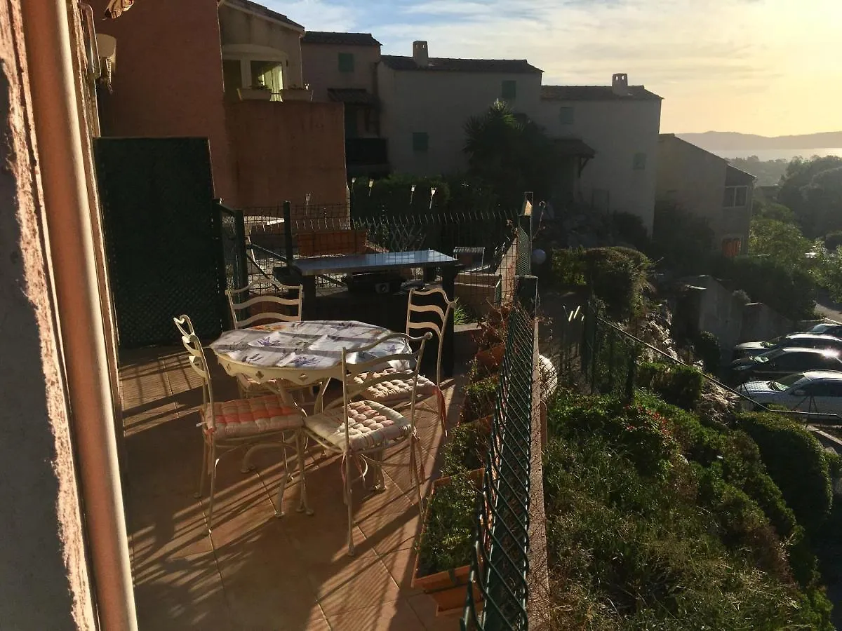 Cavalaire Sea View Cottage: Equipped for 4 with Pool, A/C, Wi-Fi & Bikes Apartment